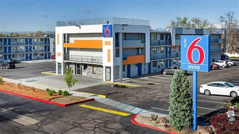 motel 6 check in time.